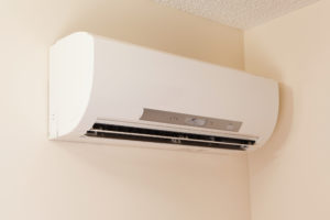 Mini Split Heat Pump Heating And Air Conditioning Unit